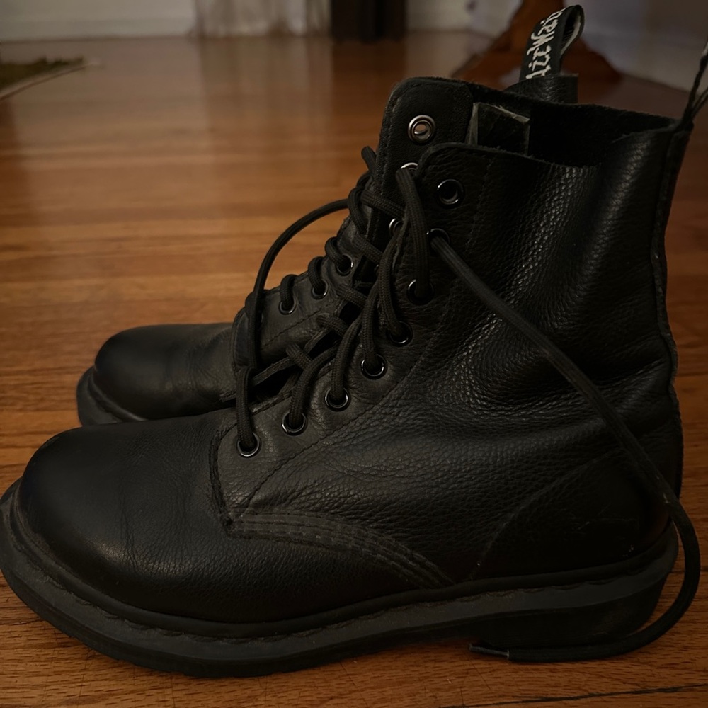 Black Dr Martens Moto Boots